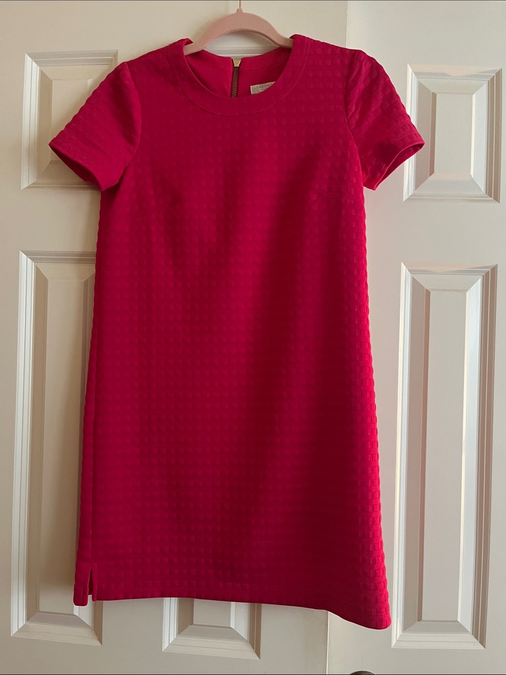 London Times Hot Pink Short Sleeve Shift Dress